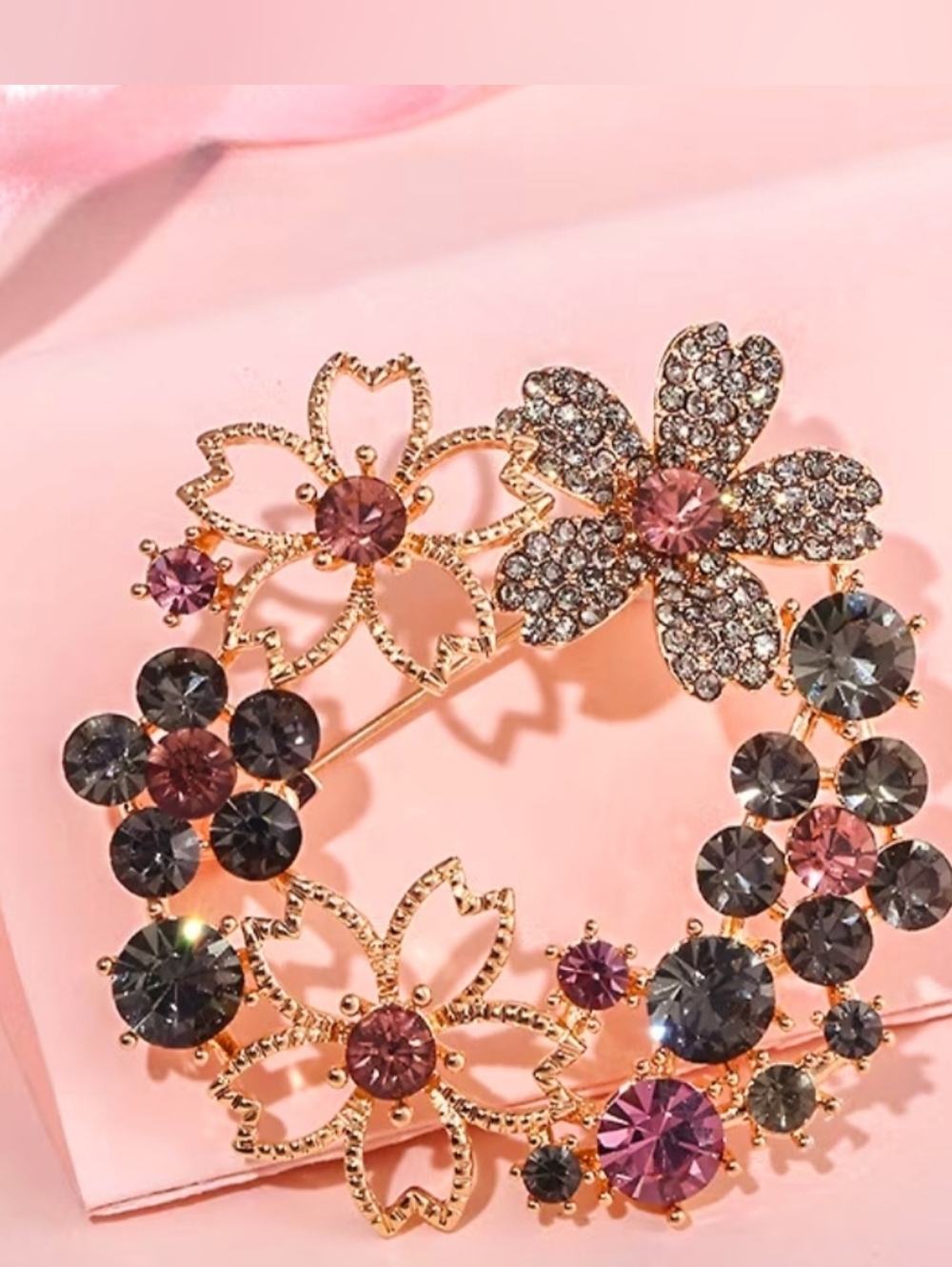 Floral Rhinestone Brooch - Picture 4 of 4